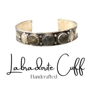 NWT Genuine Labradorite 3 Stone Tibetan Silvertone Boho Gypsy Cuff Bracelet